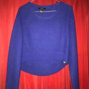 Crop top sweater